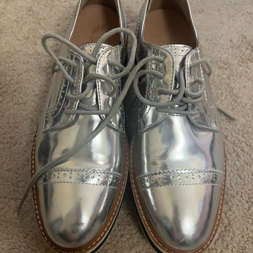 Halogen Atlantic Pacific Silver Oxfords 8.5